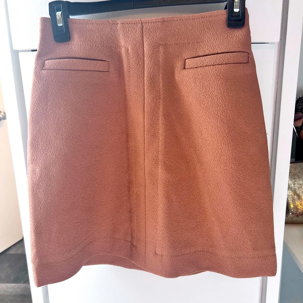 Brown mini skirt